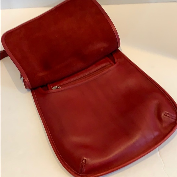 Vintage Leather Coach bag - Picture 3 of 6